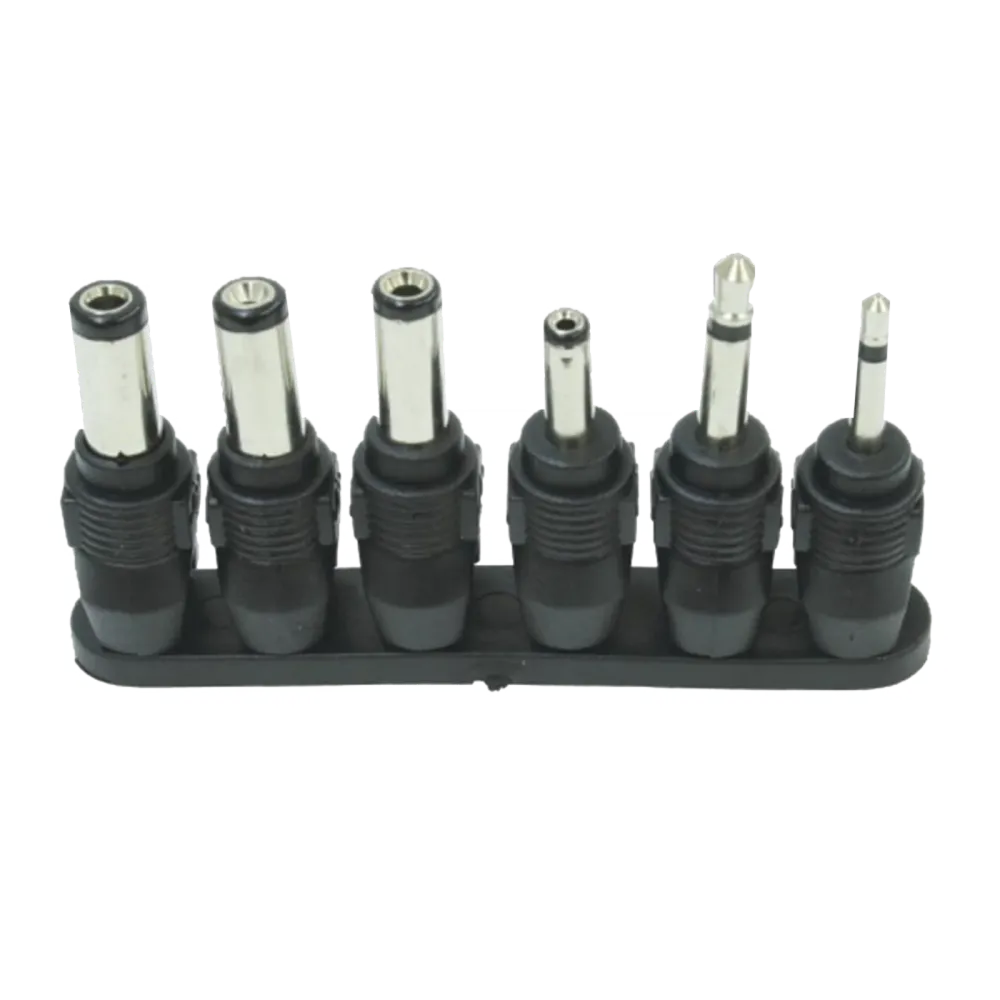 home Adapter 1500/2100 mA, 3-12 V, sa više priključaka - MW MC15N