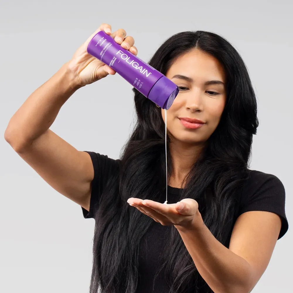 FOLIGAIN šampon s trostrukim djelovanjem za prorjeđenu kosu za žene s 2% TRIOXIDIL®