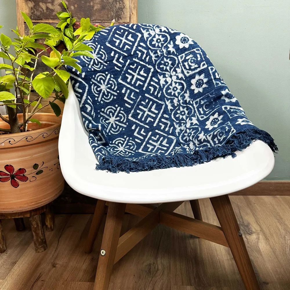 Dekica, boho ručno izrađene indigo pruge 170x120cm