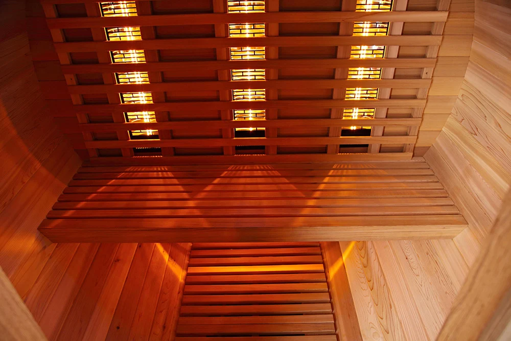 Rustikalna infracrvena sauna od cedrovine s trijemom