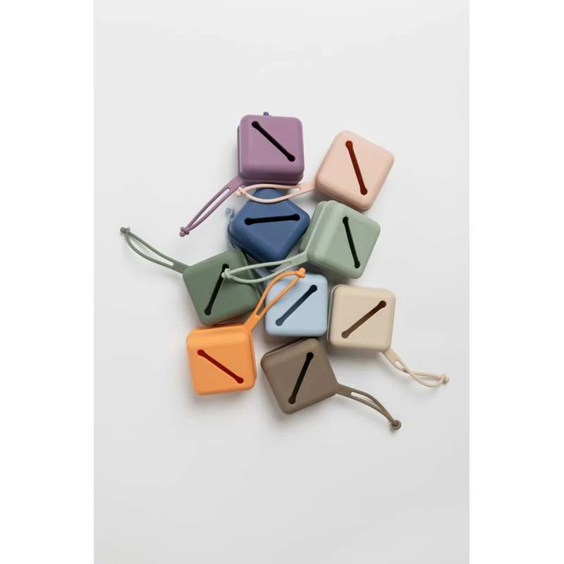 Tvrda ljuska EVA BIBS Accessories Pacifier Case - Silikone - Sutteboks m. Plads til 3 Sutter - Ebony Oak