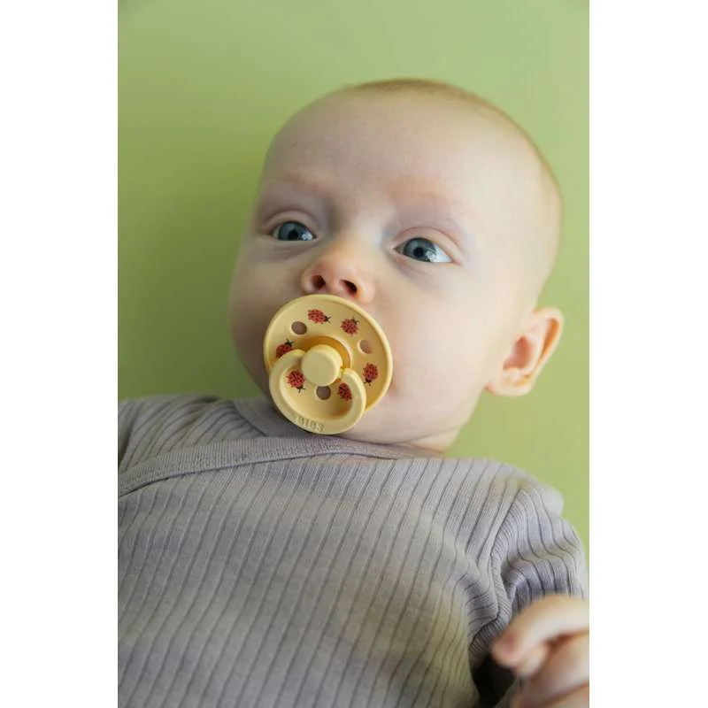 BIBS Rund Colour Sut - Str. 3 - Naturgummi - Studio - Ladybug - Pale Butter