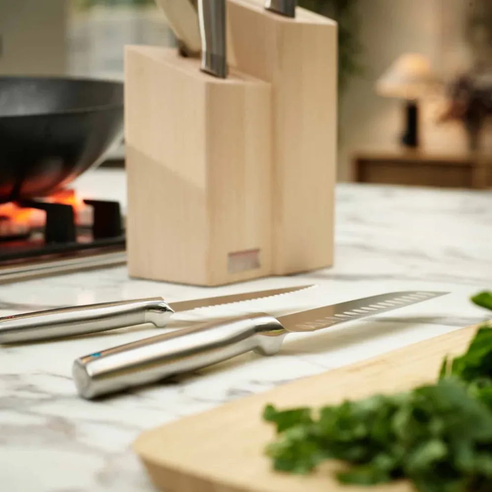 Elevate™ Fusion 5-piece Knife & Scissor Set Beechwood Block