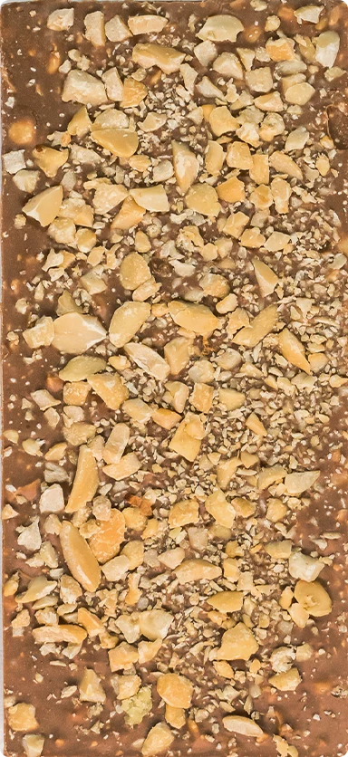 ChocoLetter Milk Choco & Peanuts, ručno rađena mliječna čokolada s kikirikijem od 100g