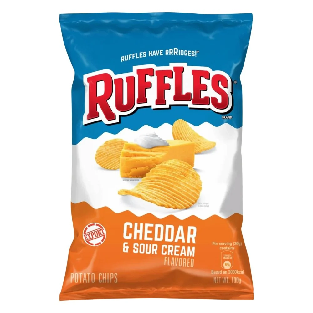Ruffles Cheddar i Kiselo vrhnje, čips sa sirom i kiselim vrhnjem od 184g