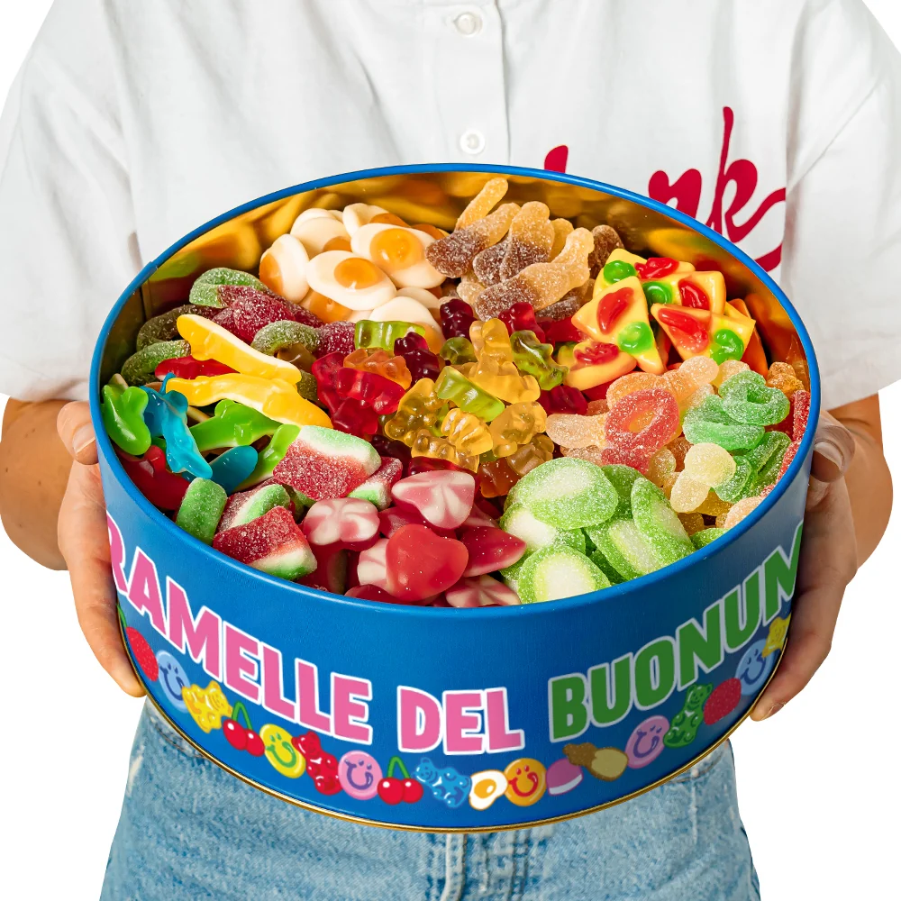 Wunnie Bucket "Otvori ako ti treba punjenje", limenka gumenih bombona koju možeš napuniti svojim omiljenim okusima - 3 kg