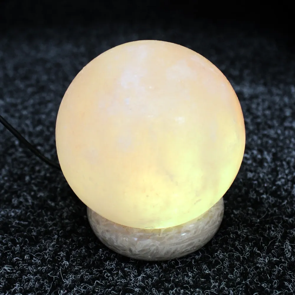 USB višebojna kugla himalajske solne lampe 8 cm