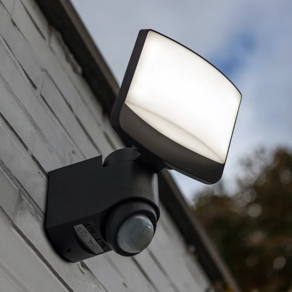 LED reflektor SUNSHINE, senzor pokreta, tamno sivi, 15.4W, 5000K, IP54