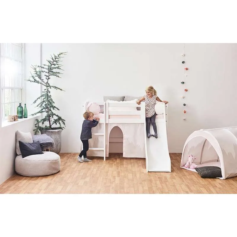 Hoppekids ECO Raskošno - Halvhøj Seng m. Rutsjebane - Lige Stige - Flere Størrelser - Hvid