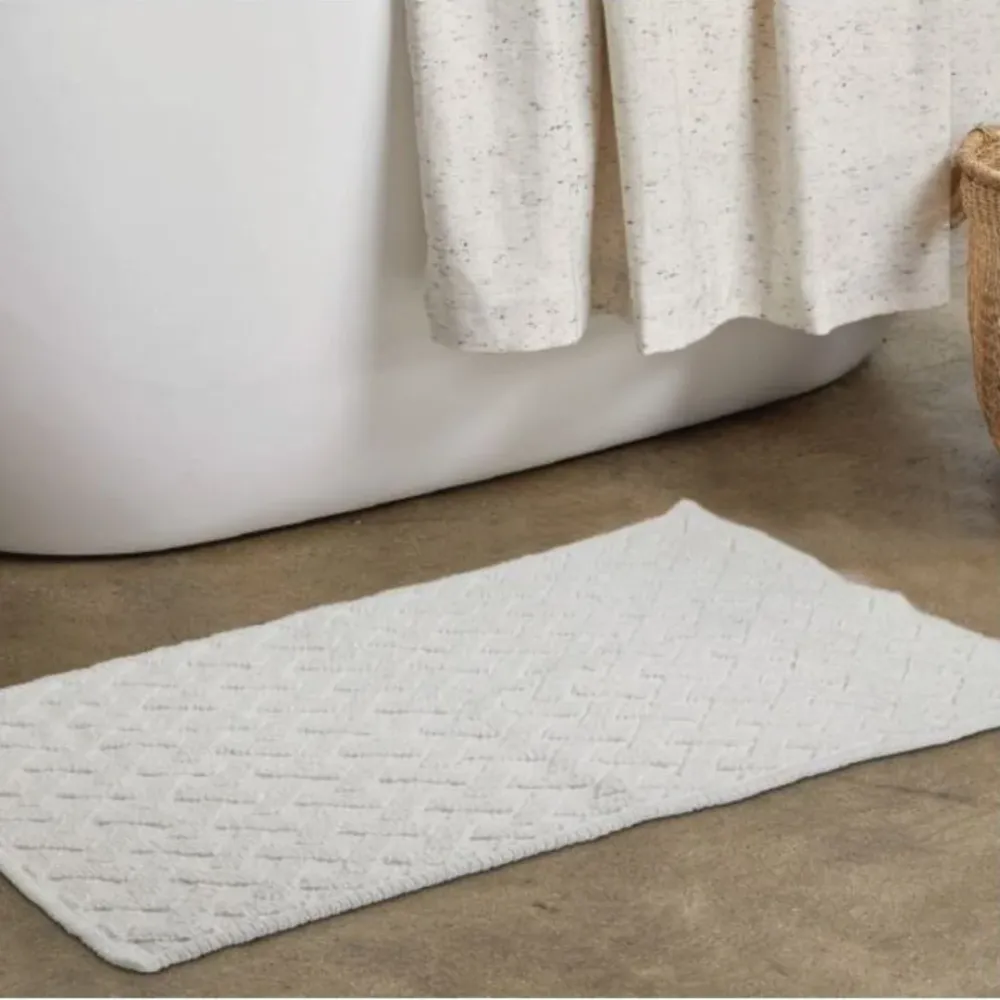 Barclay Bath Mat 100% Cotton White 20"X 30" Gsm 1830