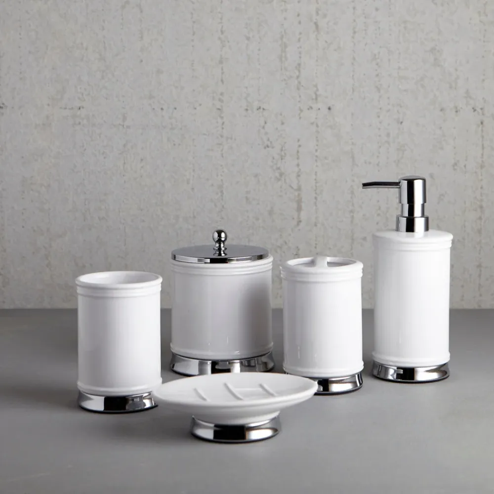 Quinn Soap Dish Ceramic White/Chrome