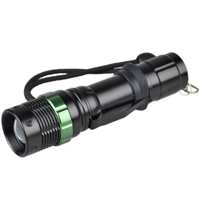 Takticka LED Baterijska Lampa sa Zumom i Punjačem Set