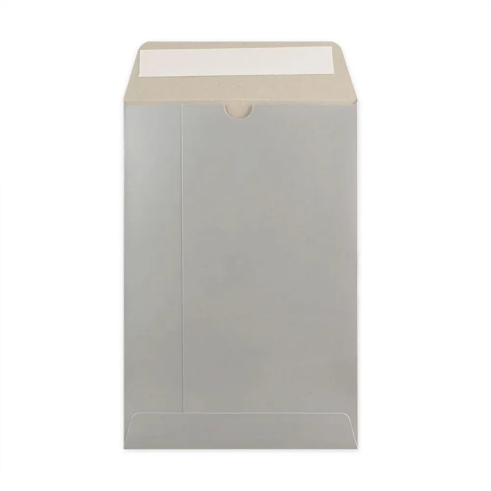 Srebrna Kartonska Omotnica 235x162 mm