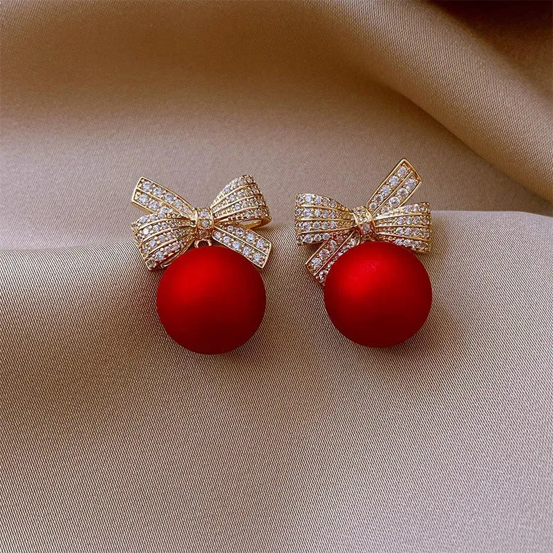 Boucles d'Oreilles Pendantes Boules de Noël Rouges