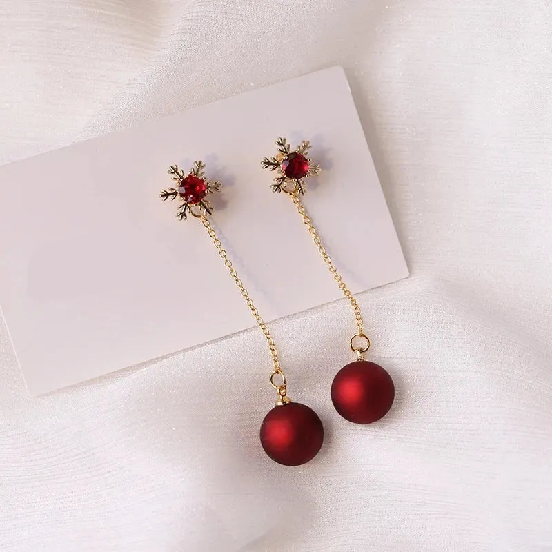 Boucles d'Oreilles Pendantes Boules de Noël Rouges Longues