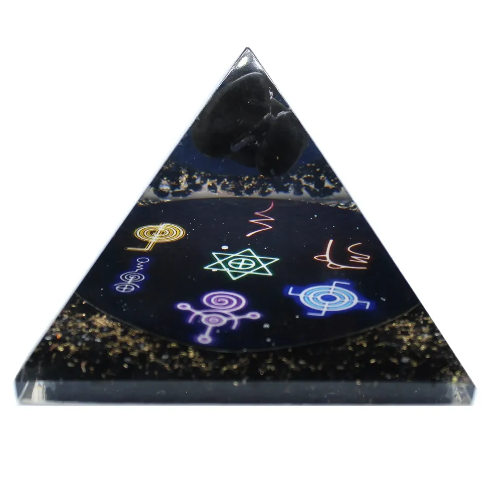 Orgonitna piramida Midnight Reiki 90mm