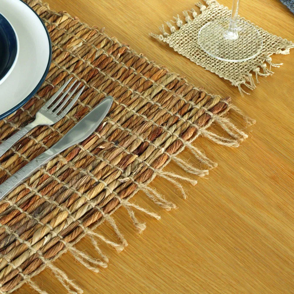 Podmetač od vodene hijacinte s resicama – Robusta