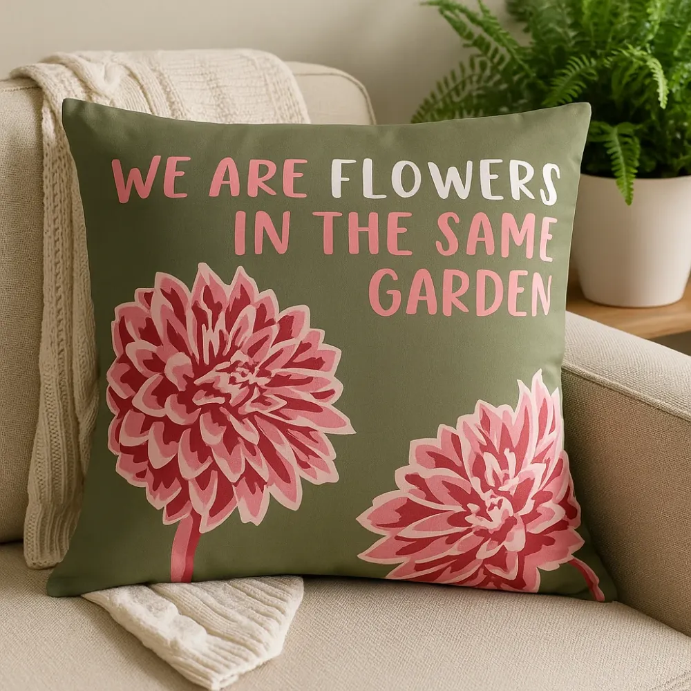 Navlaka za jastuk od pamuka We Are Flowers Olive