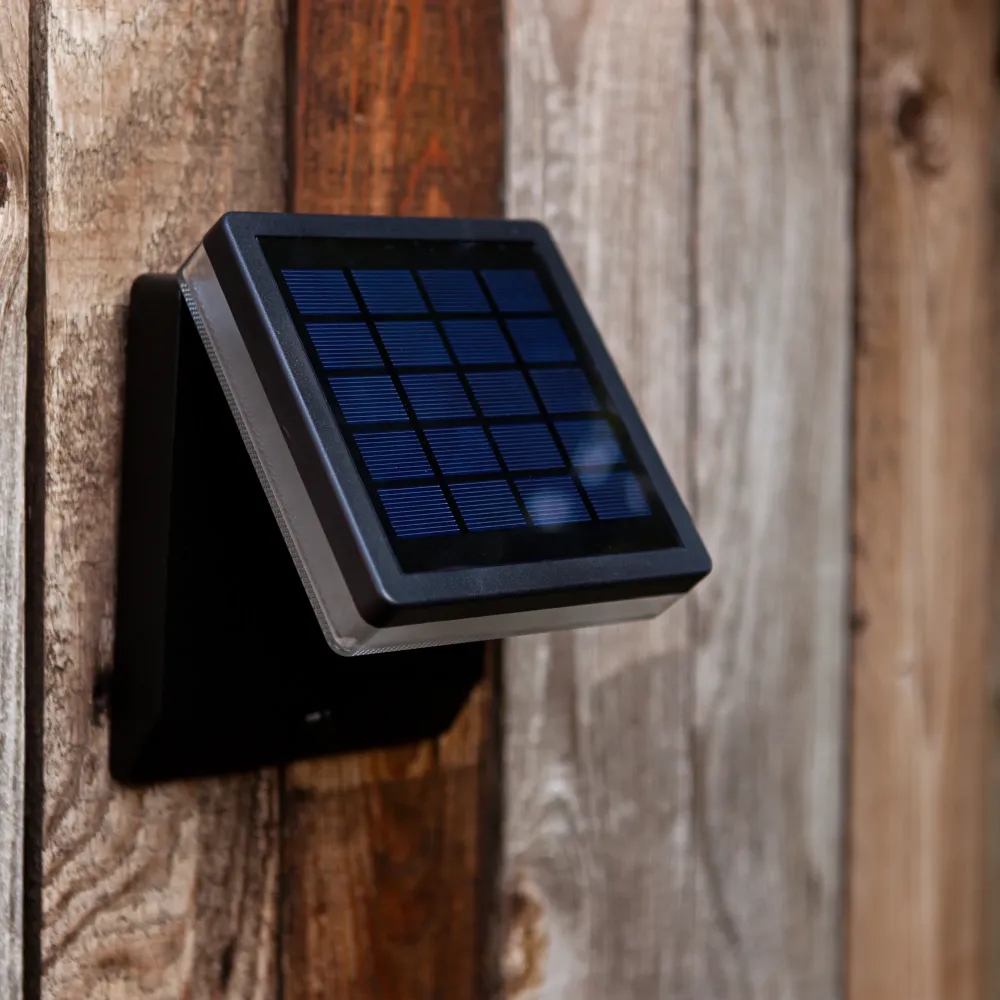 LED solarna zidna svjetiljka MOZE, senzor pokreta, mat crna, 8W, 4000K, IP44