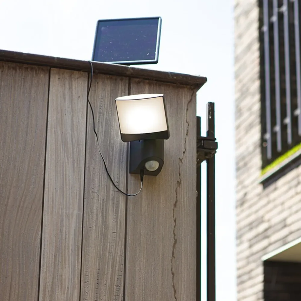 LED solarni reflektor SUNSHINE, senzor pokreta, tamno siva, 7W, 5000K, IP54