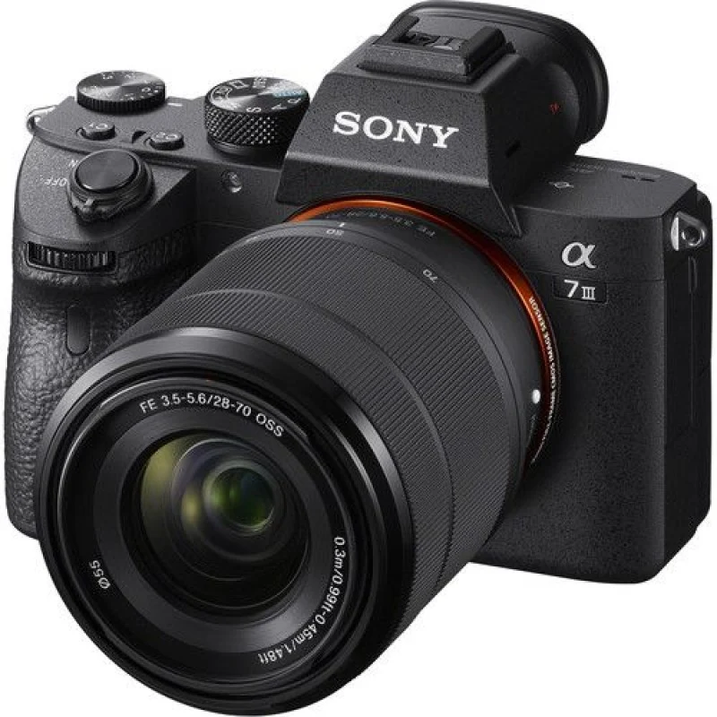 Sony Alpha a7 III + 28-70mm objektiv F/3.5-5.6
