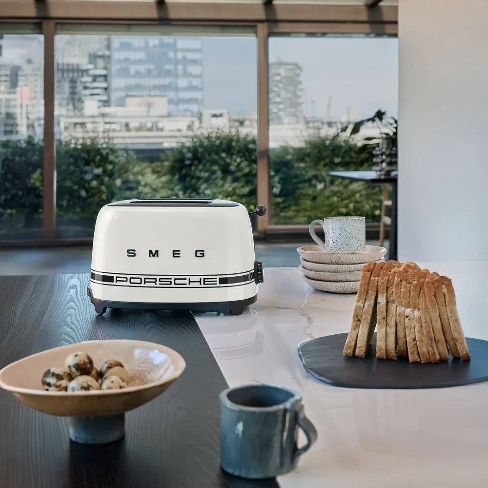 Smeg TSF01 Carrara White