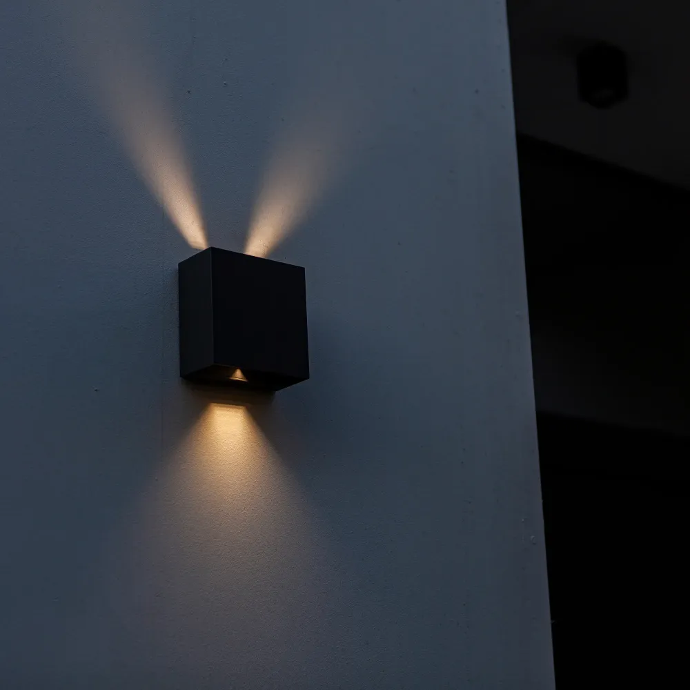 LED zidna svjetiljka GEMINI BEAMS, mat crna, 7.5W, 3000K, IP54