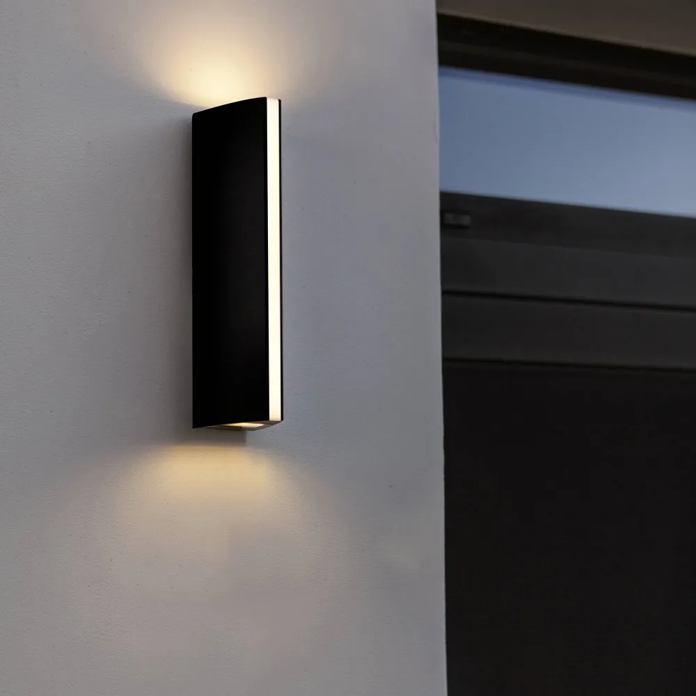 LED zidna svjetiljka LEO, mat crna, 14.5W, 3000K, IP54