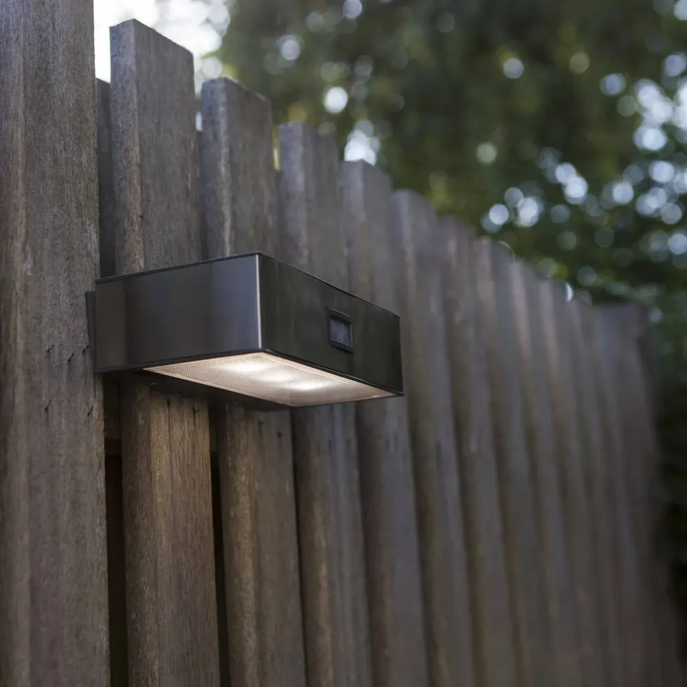 LED solarna zidna svjetiljka BRICK, senzor pokreta, nehrđajući čelik, 2W, 4000K, IP44